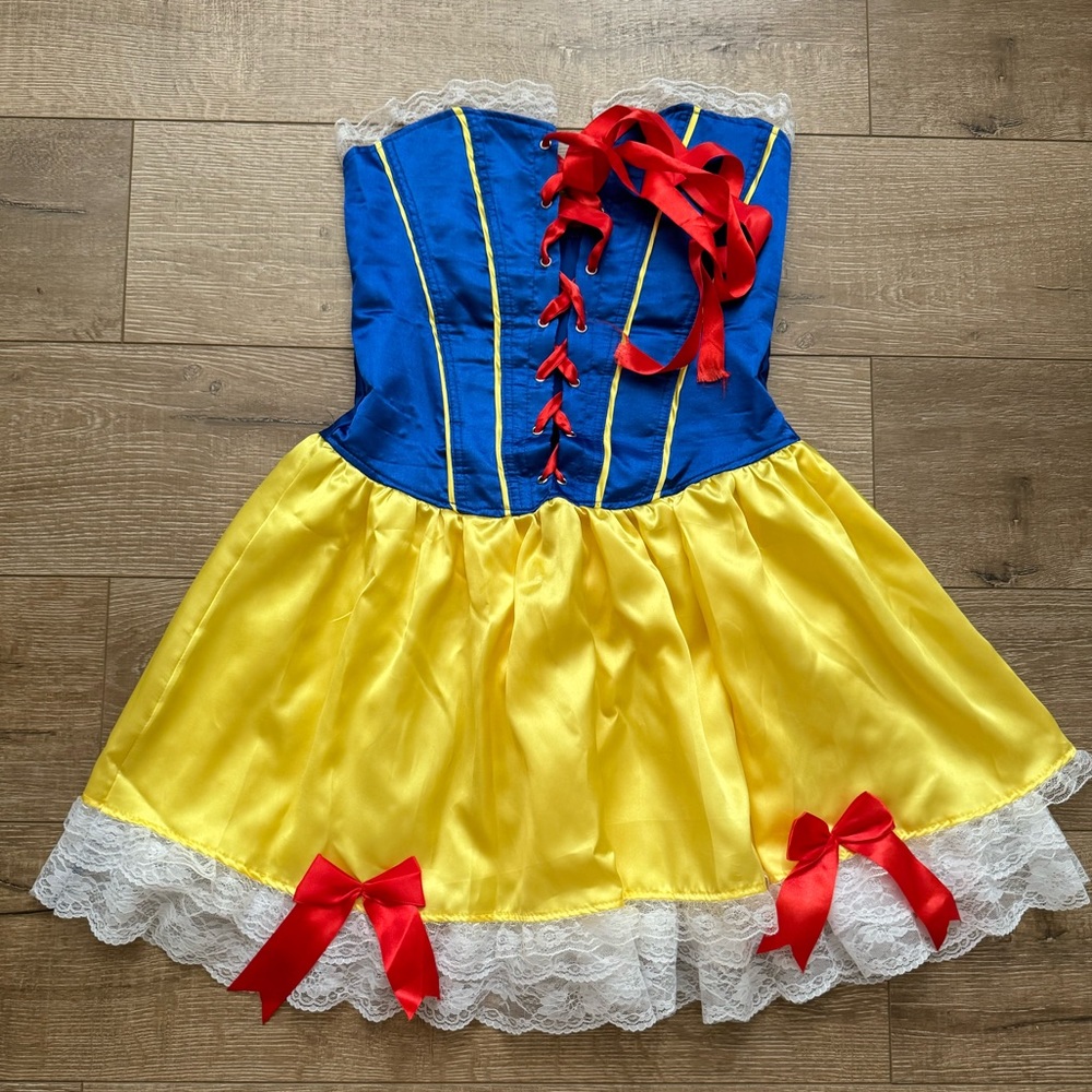 Women’s Snow White Halloween costume dress